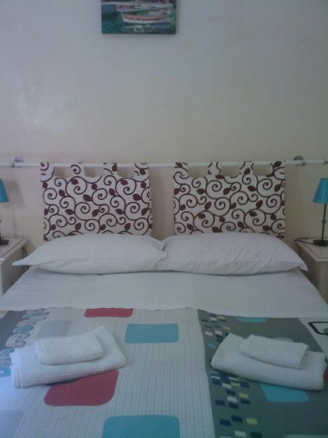 Roma Prince Inn Accommodation Bagian luar foto