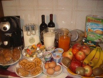 Roma Prince Inn Accommodation Bagian luar foto
